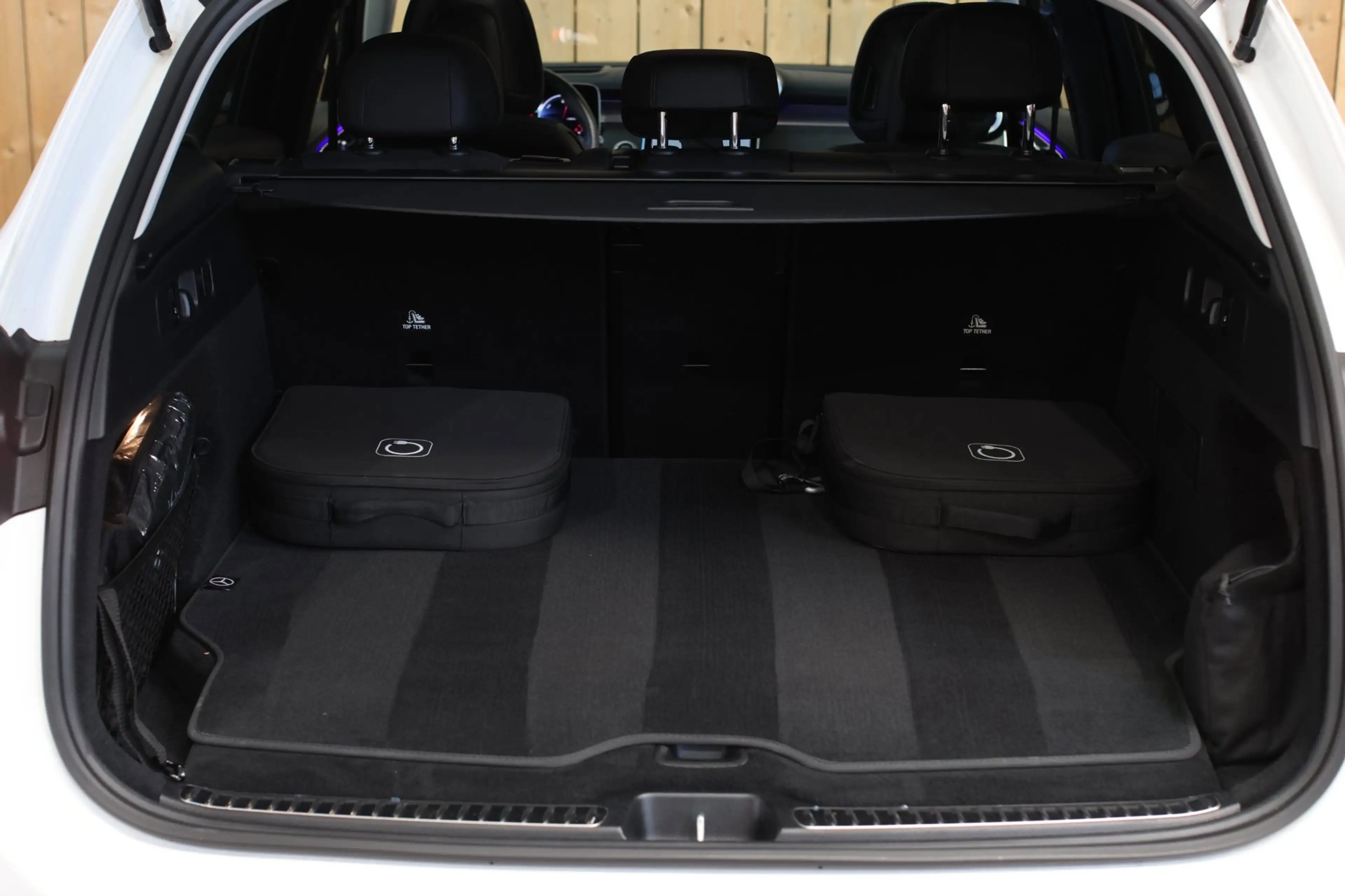 Mercedes-Benz GLC 300 300e 4MATIC AMG Line *Pano*Burmester*360 Camera*Tr — photo 19