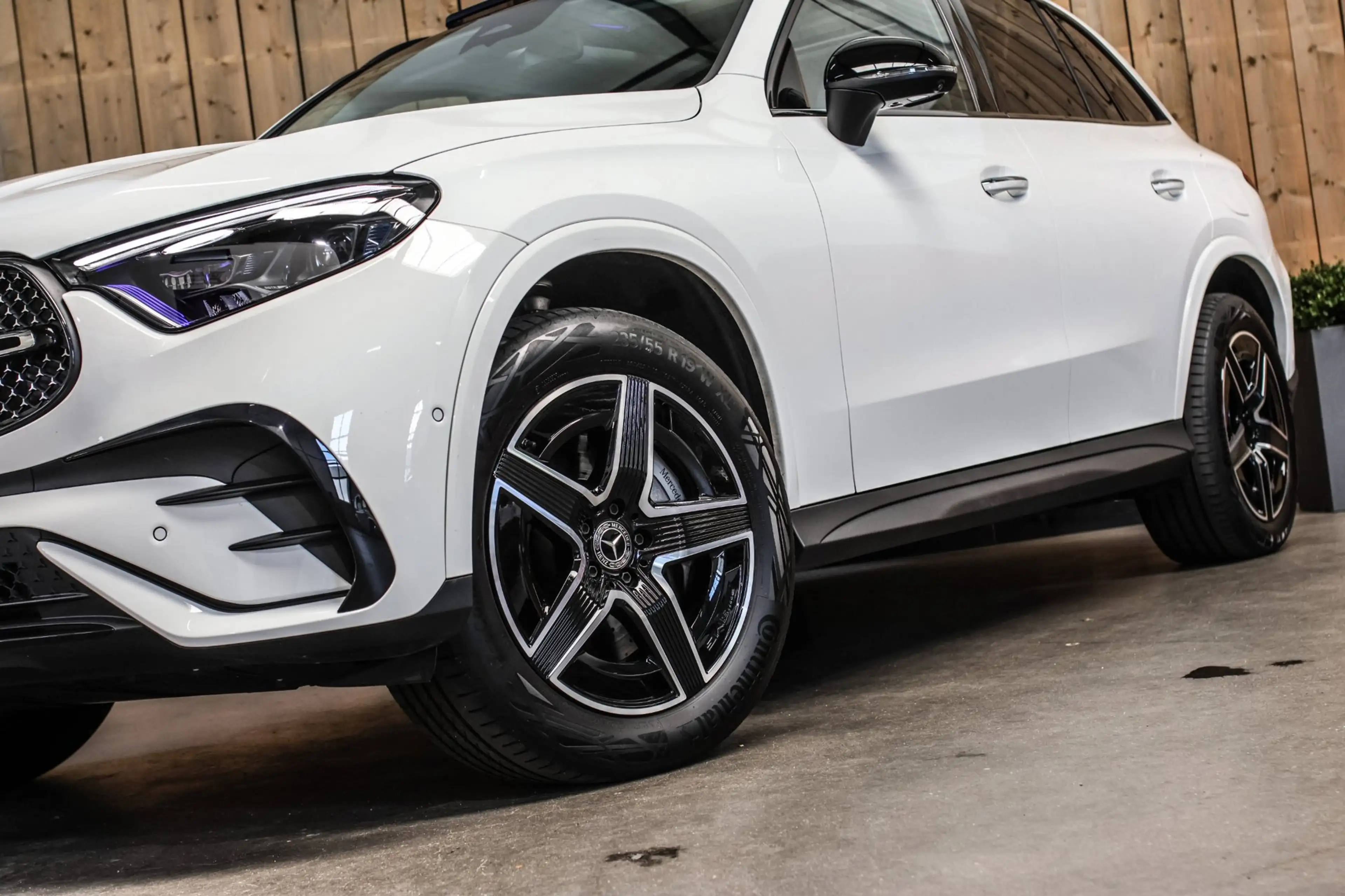 Mercedes-Benz GLC 300 300e 4MATIC AMG Line *Pano*Burmester*360 Camera*Tr — photo 26