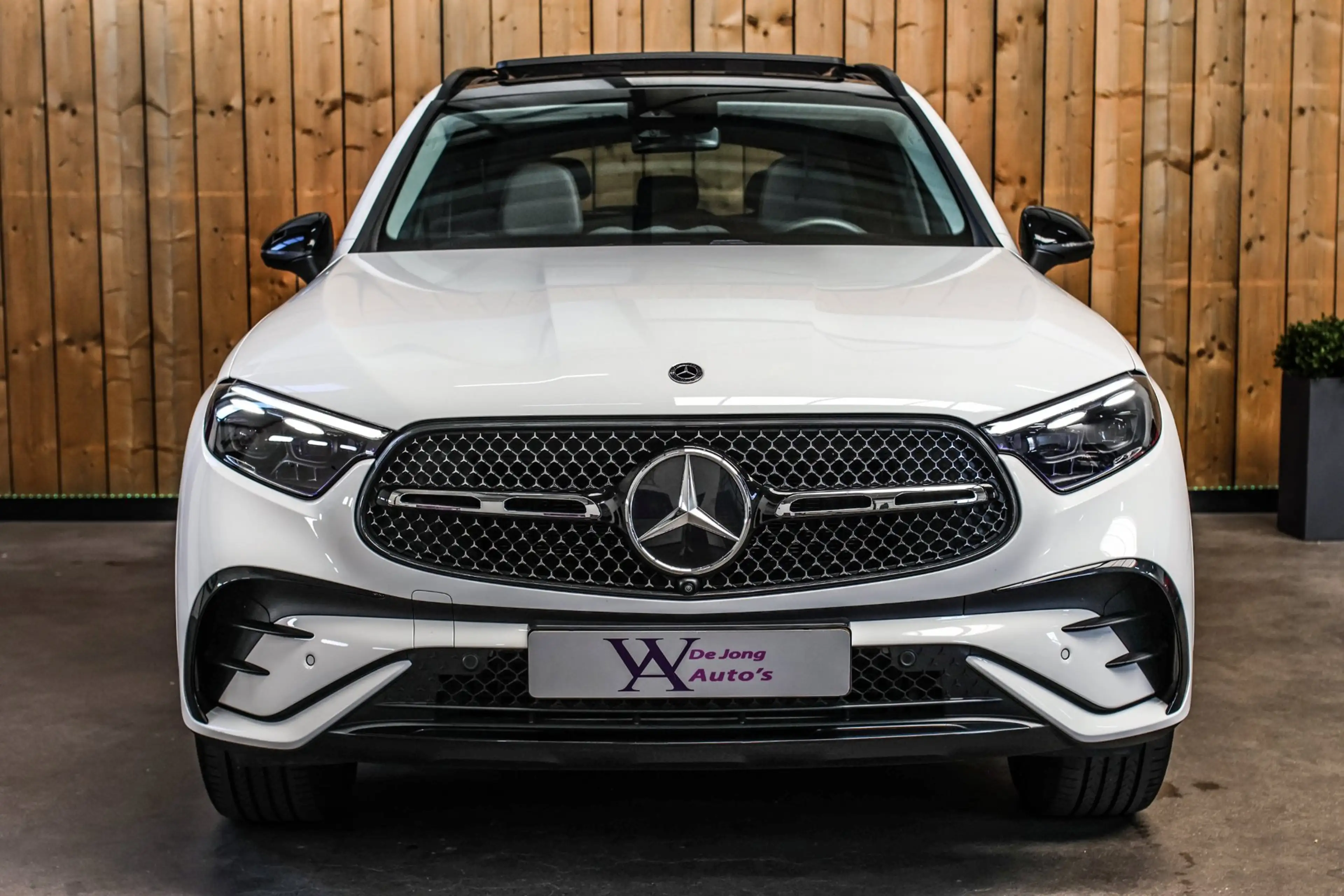 Mercedes-Benz GLC 300 300e 4MATIC AMG Line *Pano*Burmester*360 Camera*Tr — photo 7