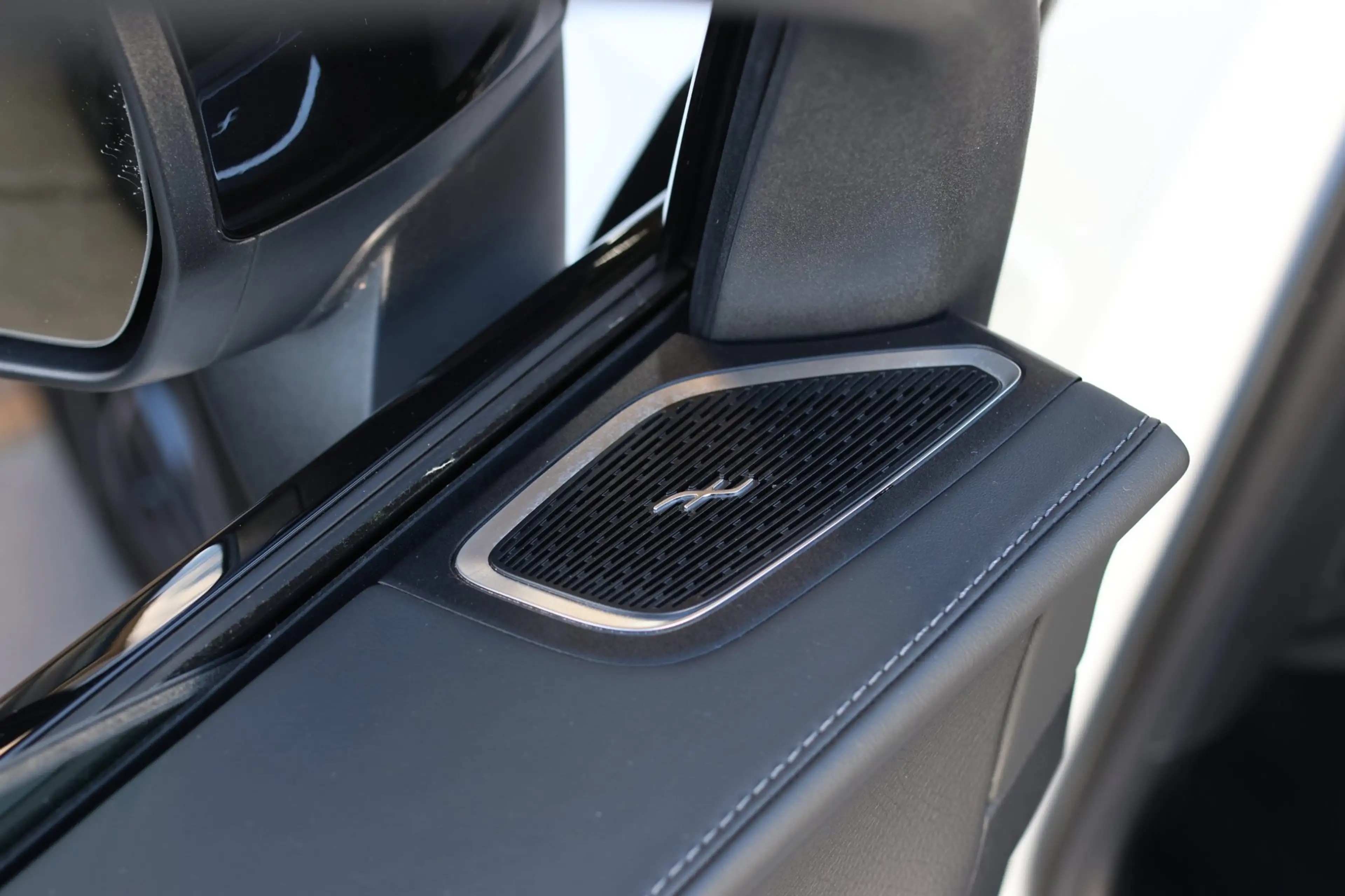 Mercedes-Benz GLC 300 300e 4MATIC AMG Line *Pano*Burmester*360 Camera*Tr — photo 31