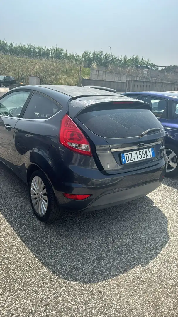 Ford Fiesta 1.2 5 porte Bz.- 70 mila km Grigio - 2