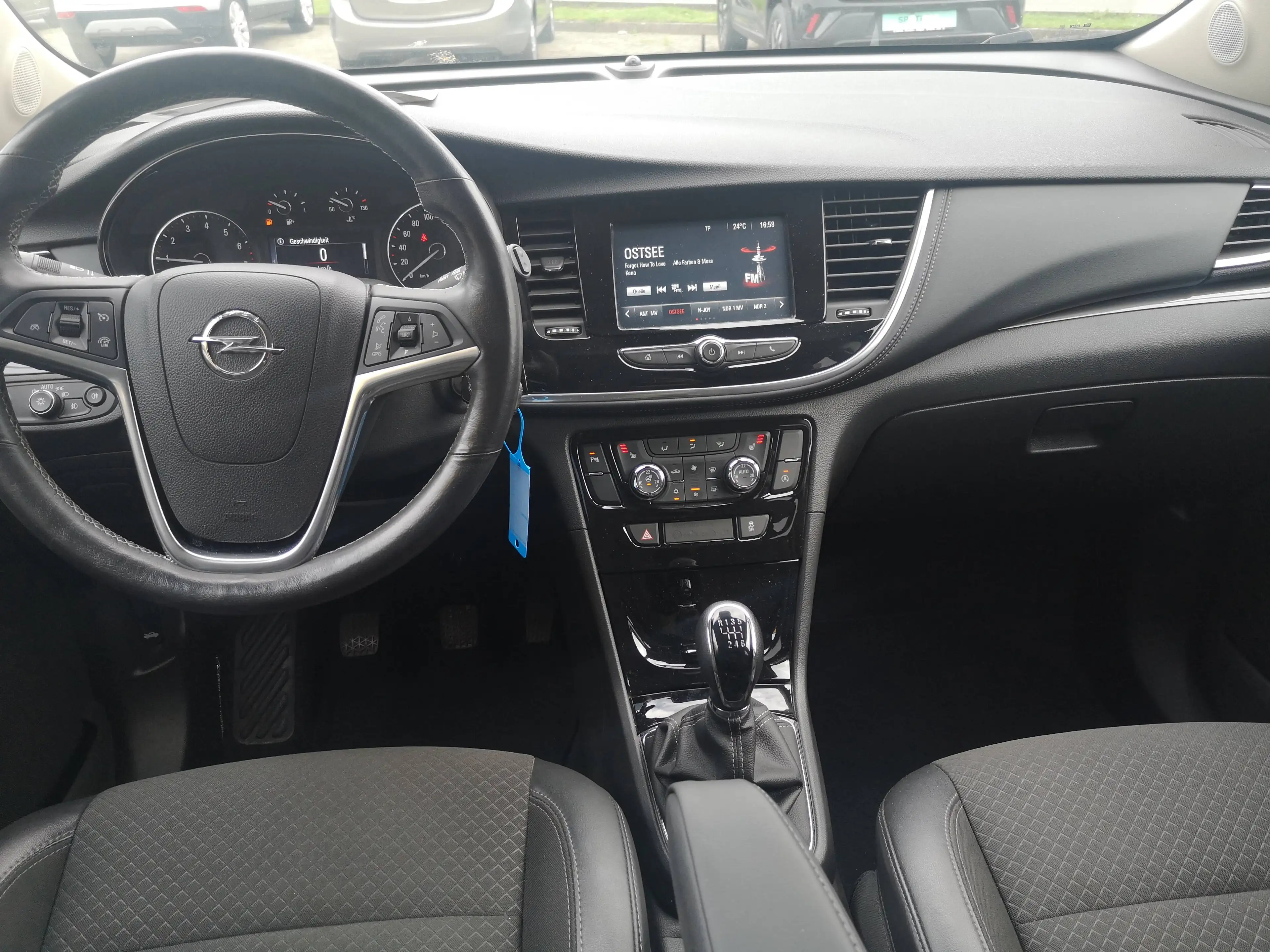 Opel Mokka X Innovation S/S-Winterpaket, Rückfahrkamera, Bi-LED-Scheinwerfer — photo 10