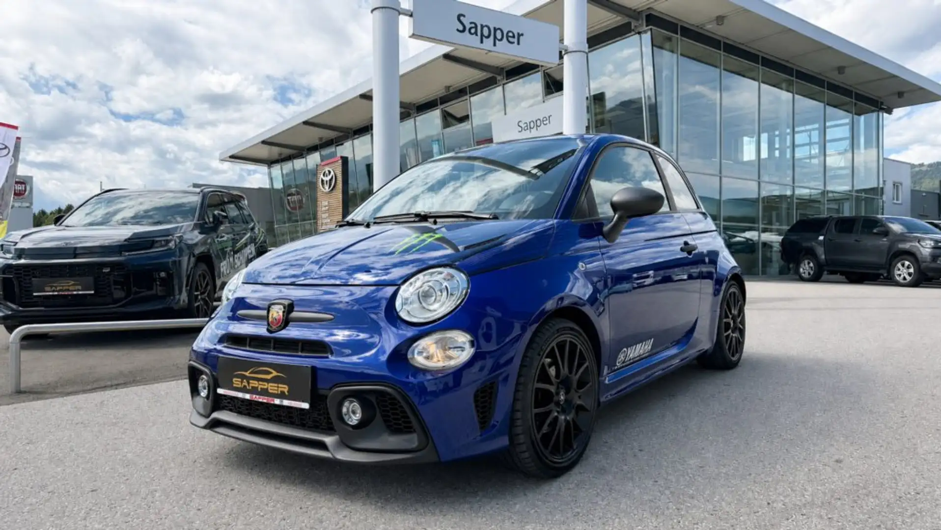 Abarth 500 Fiat 500 Abarth Yamaha Racing 1 of 2000 LE Akrapovic Blau - 1