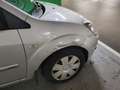 Ford Fiesta Fifty 1,4 TDCi Grau - thumbnail 4
