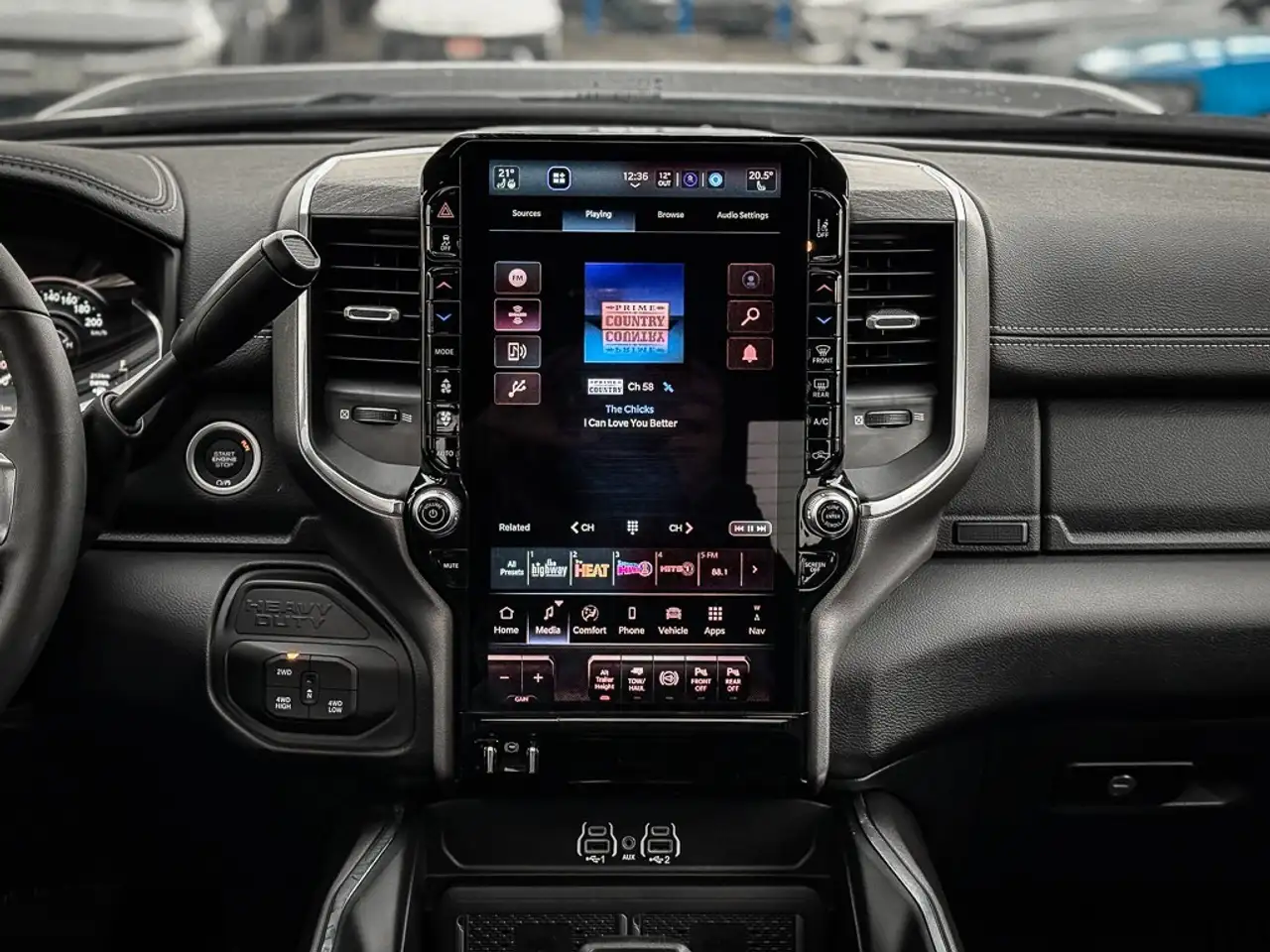 RAM 2500 снимка RAM 2500