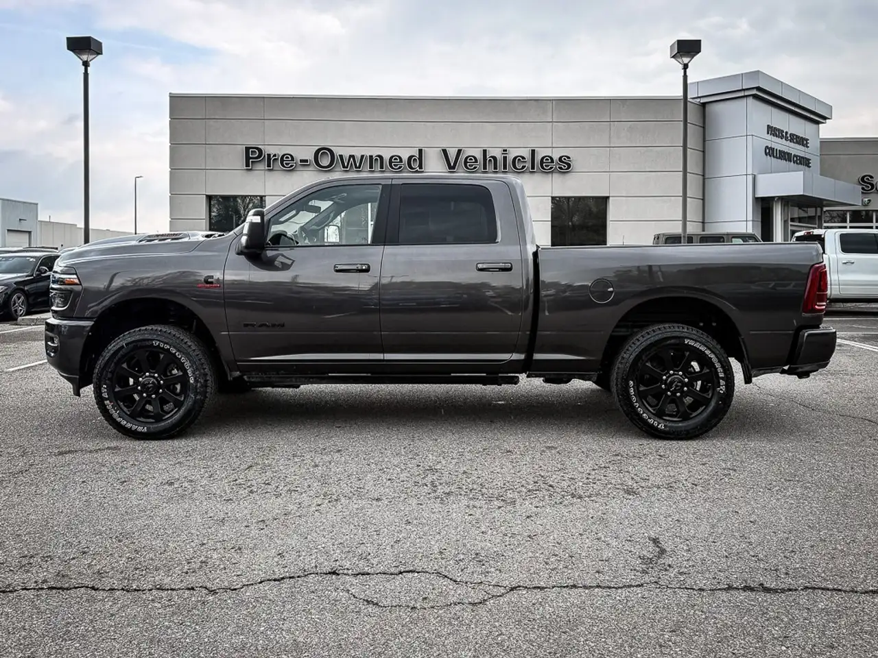 RAM 2500 снимка RAM 2500