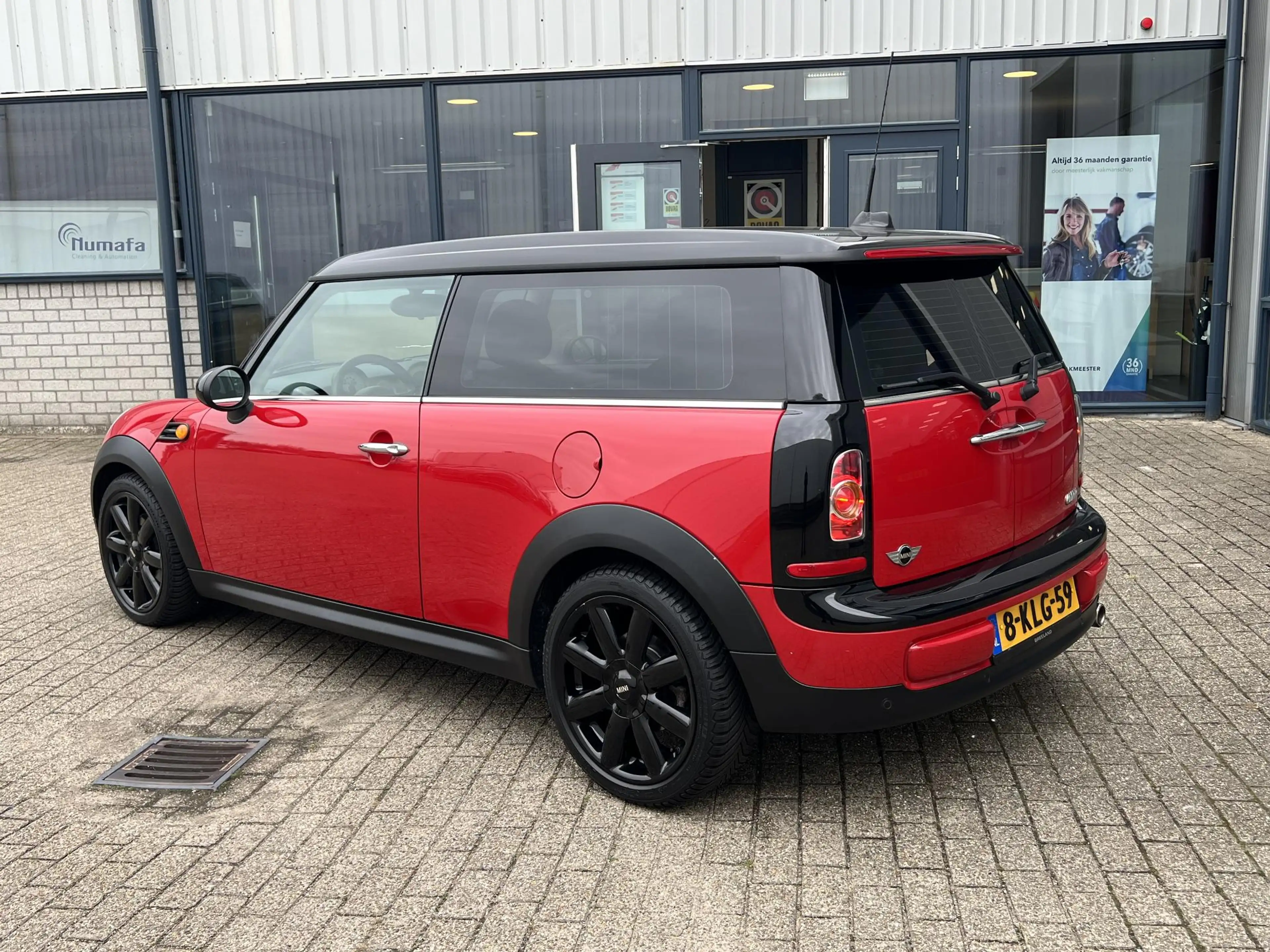 MINI Cooper Clubman 1.6 Business Line navi / 17" / airco — photo 5