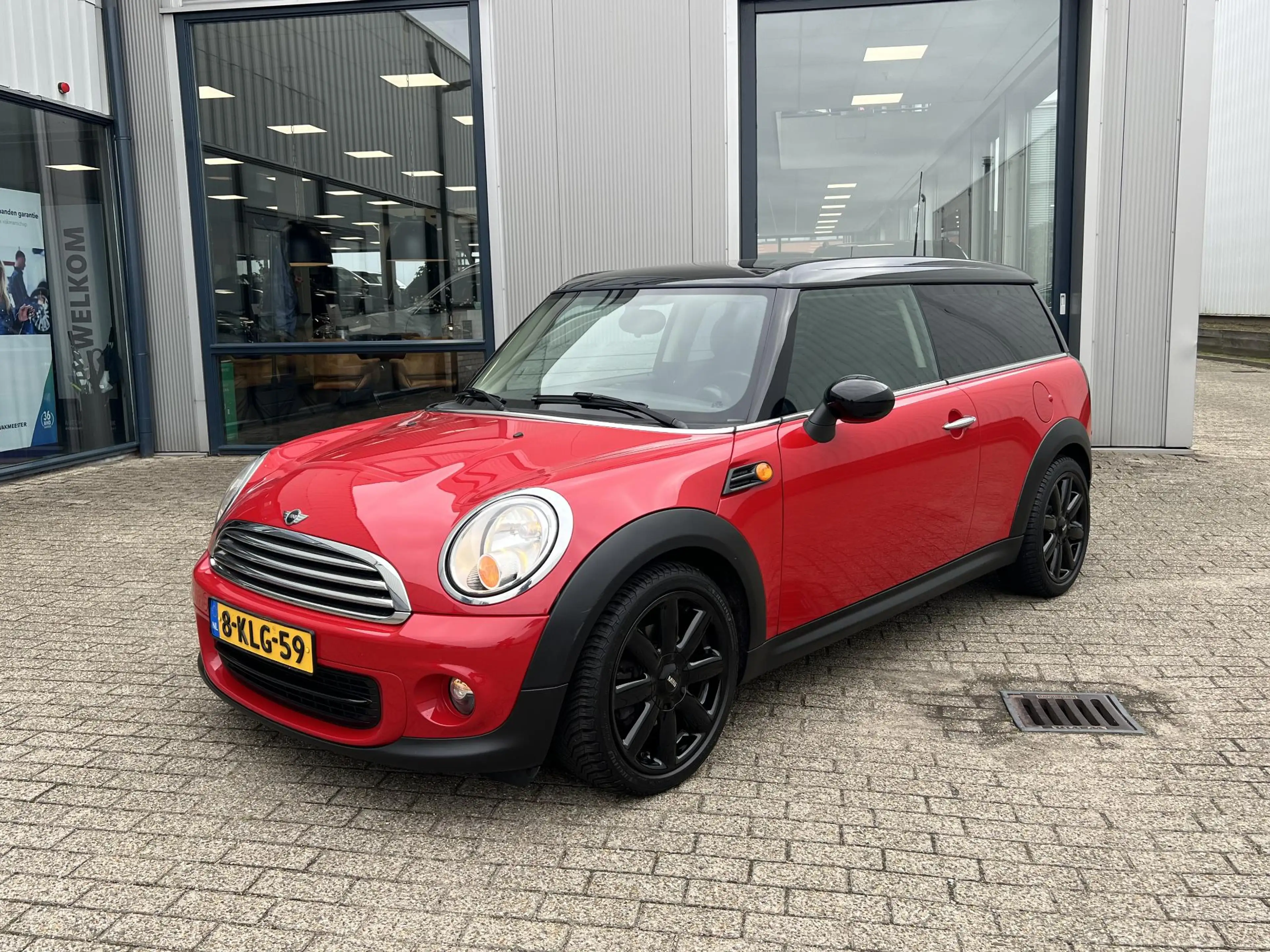 MINI Cooper Clubman 1.6 Business Line navi / 17" / airco — photo 3
