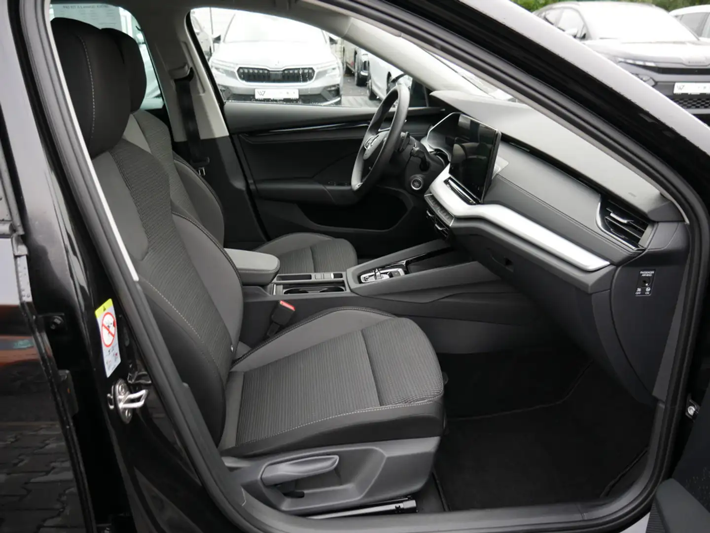 Skoda Octavia 2.0 TDI DPF Selection ACC FACEL. LED Noir - 2