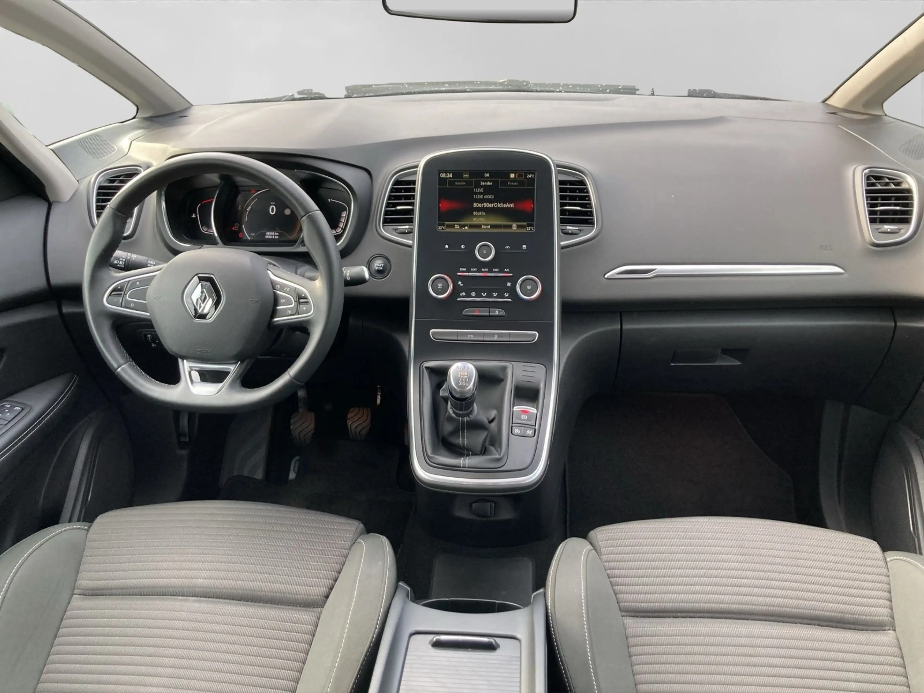 Renault Scenic 1.3 TCe 140 ZEN LM20 DAB — photo 5