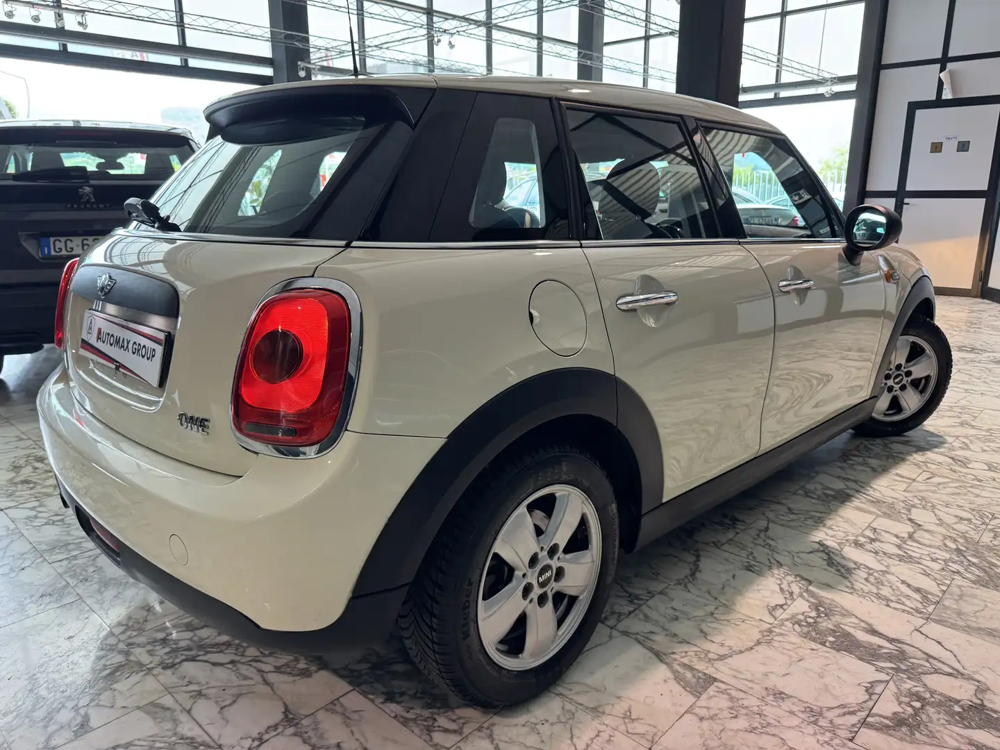 MINI One Mini ONE 1.2 5p 102CV OK neopatentati Bianco - 2