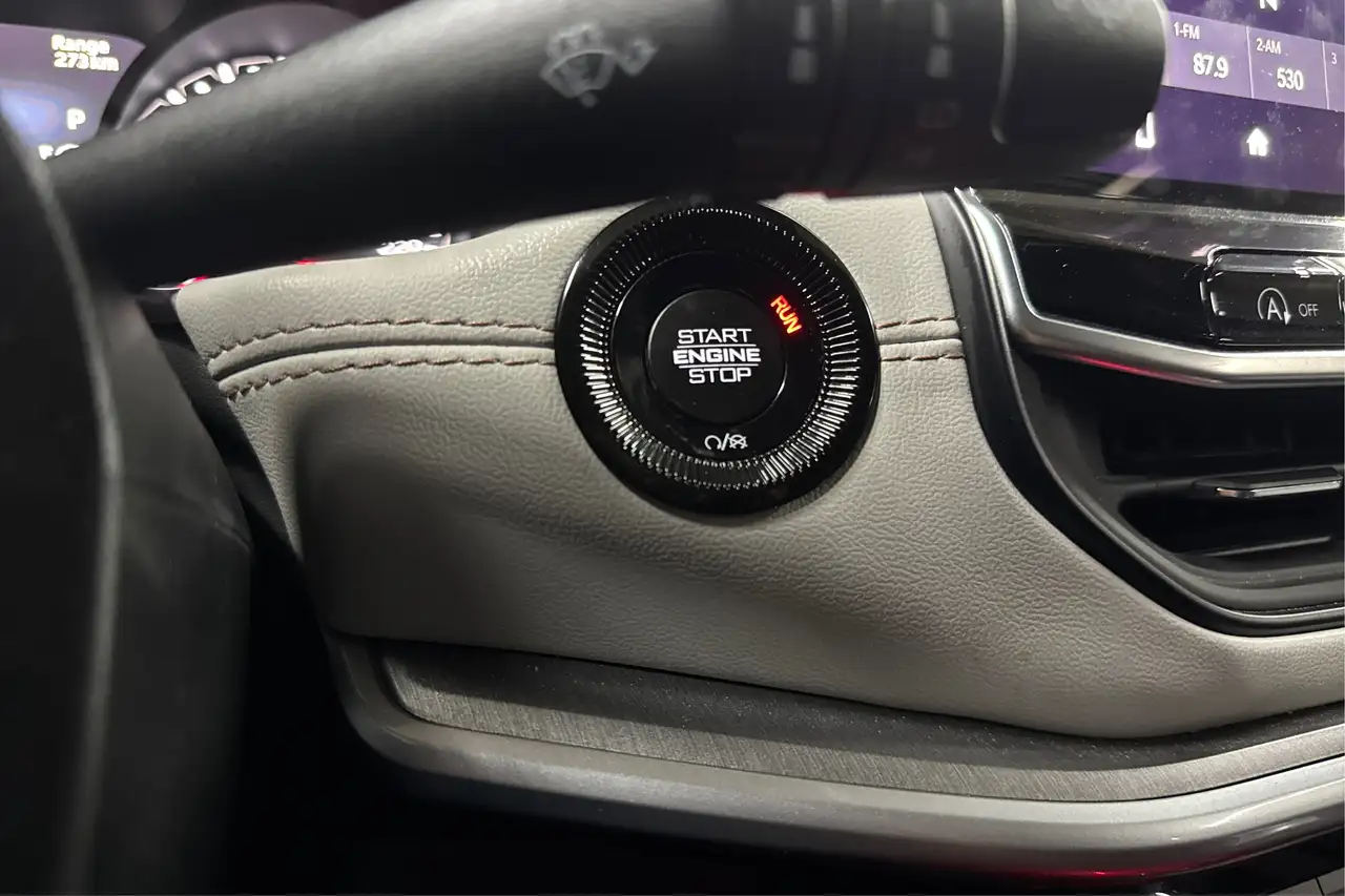 Jeep Compass снимка Jeep Compass