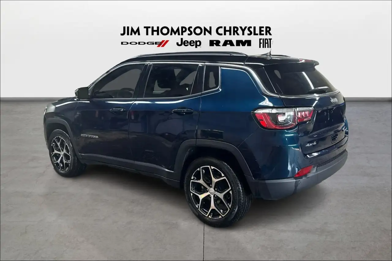 Jeep Compass снимка Jeep Compass