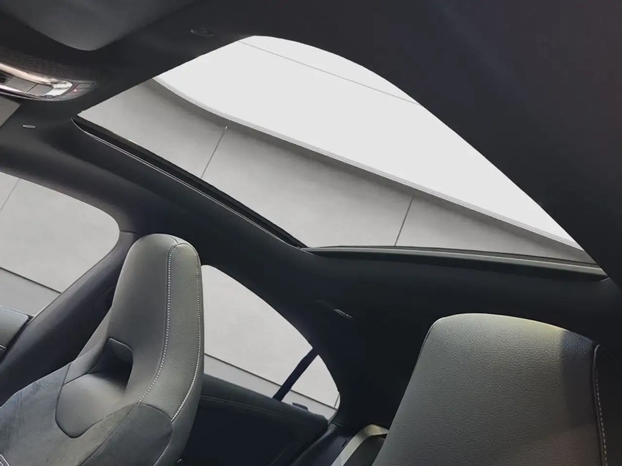 Mercedes-Benz CLA 180 CLA 16