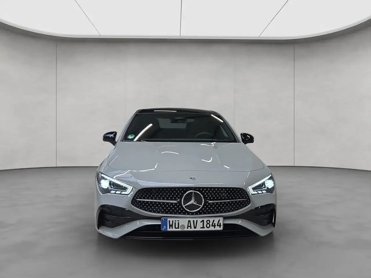 Mercedes-Benz CLA 180 CLA 9