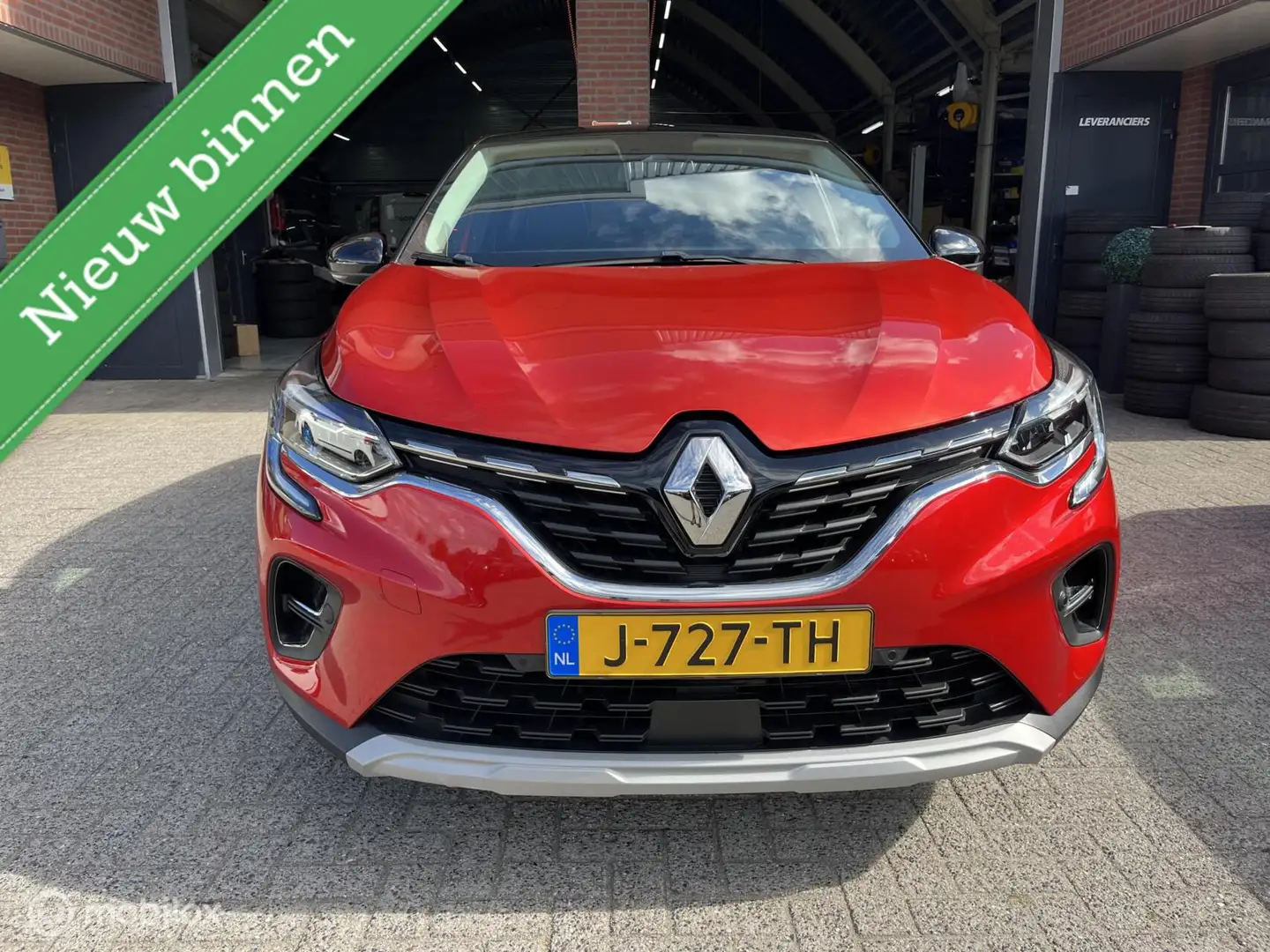 Renault Captur 1.0 TCe 90 Intens LED*CAMERA*PDC*CRUISE* Rood - 2