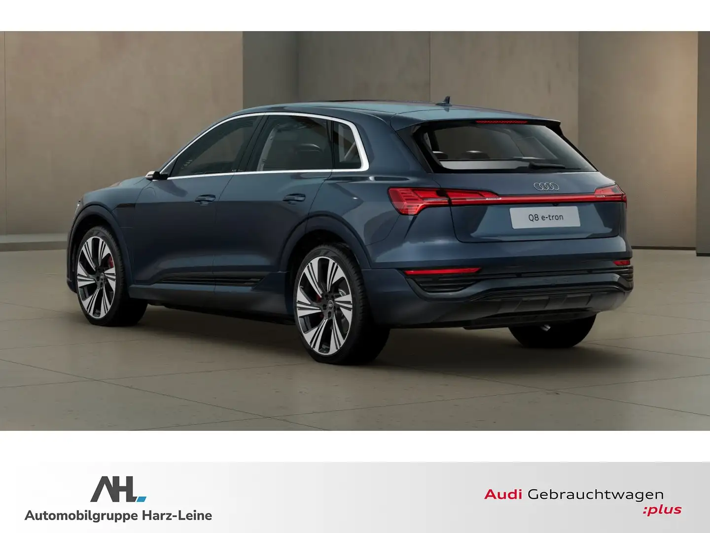 Audi Q8 e-tron 55 quattro advanced HuD Pano B&O Blau - 2