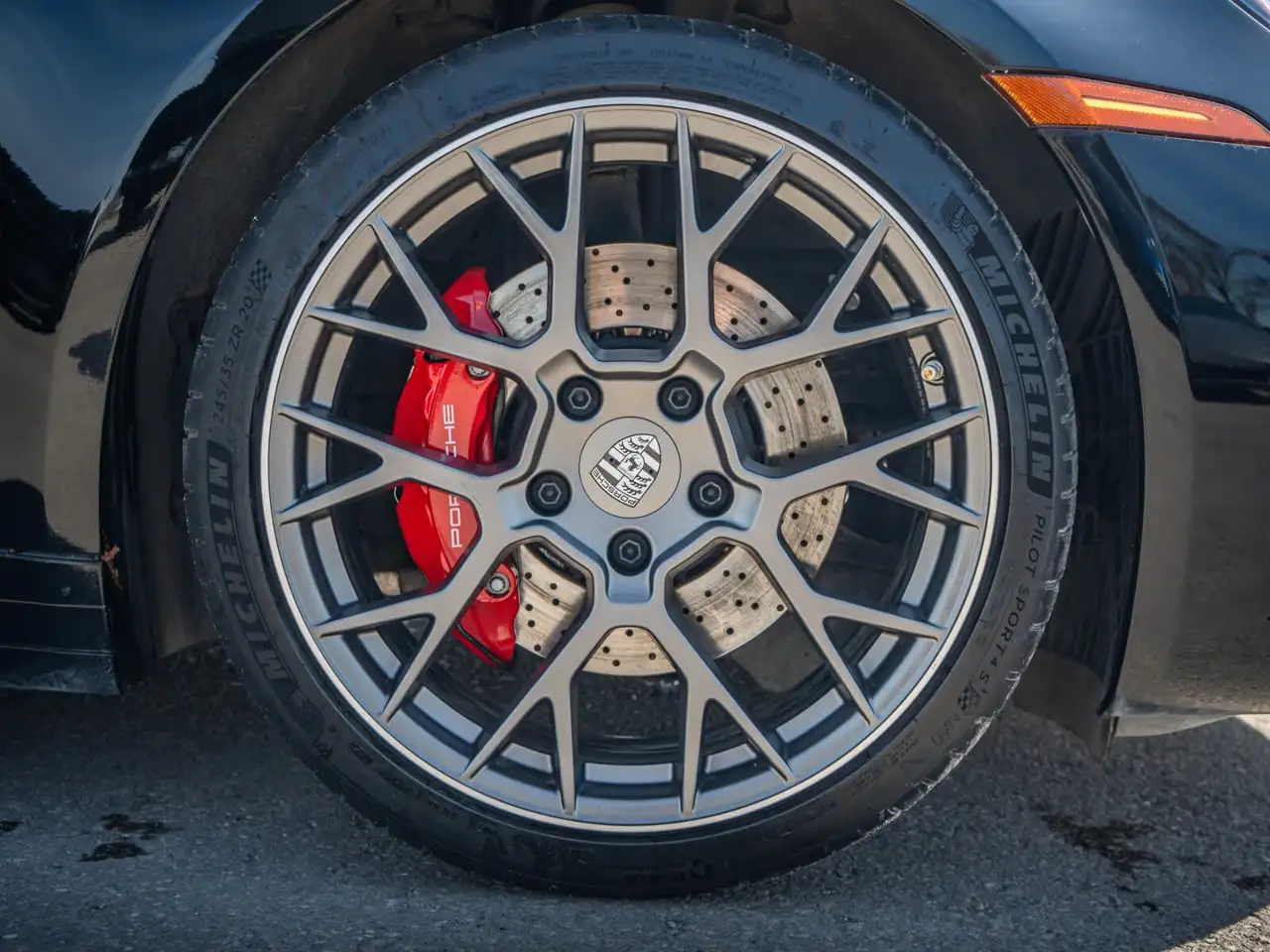 Porsche 911 снимка Porsche 911