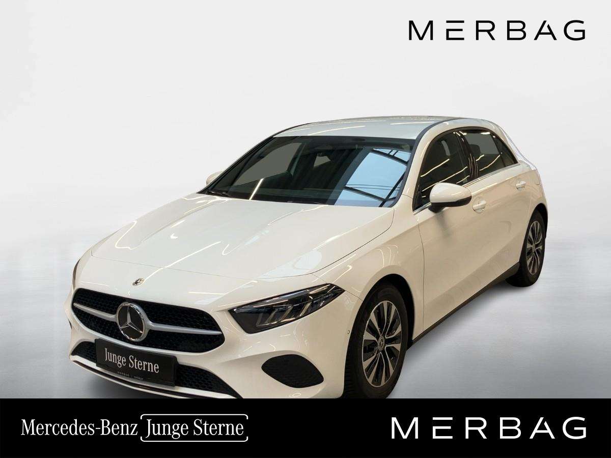 2025 Mercedes Benz A 180