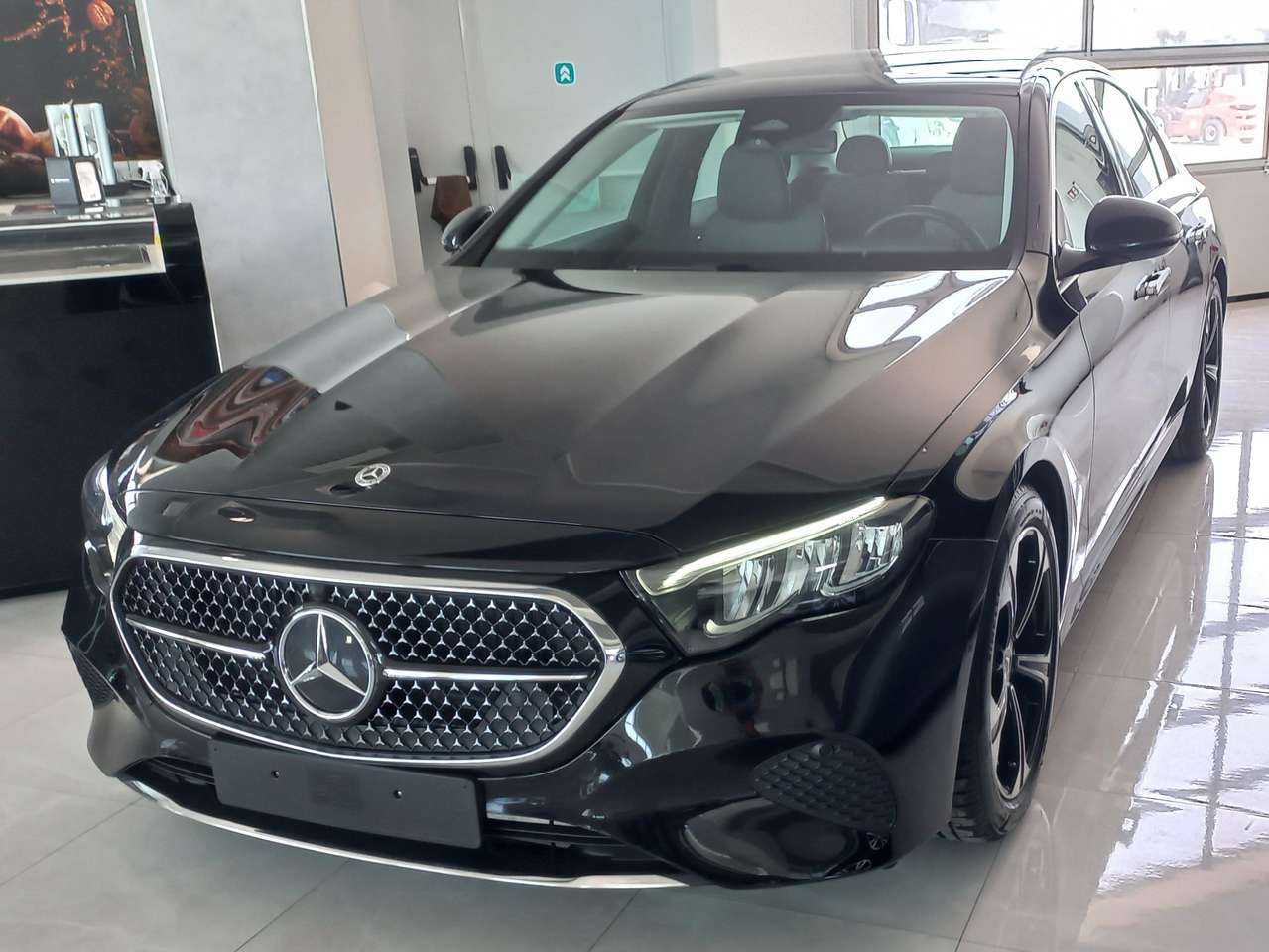 Mercedes-Benz E 220 d  AMG LINE  PREMIUM - TETTO PANORAMA
