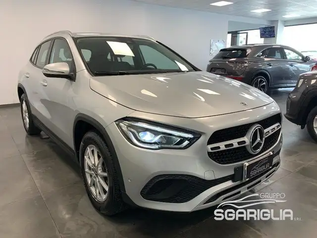 Mercedes-Benz GLA 180 d Automatico Sport Plus