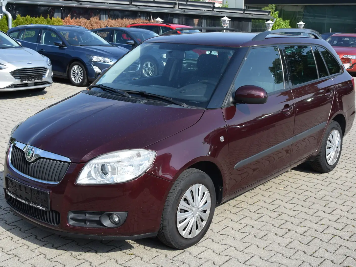 Skoda Fabia Ambiente Rosso - 1