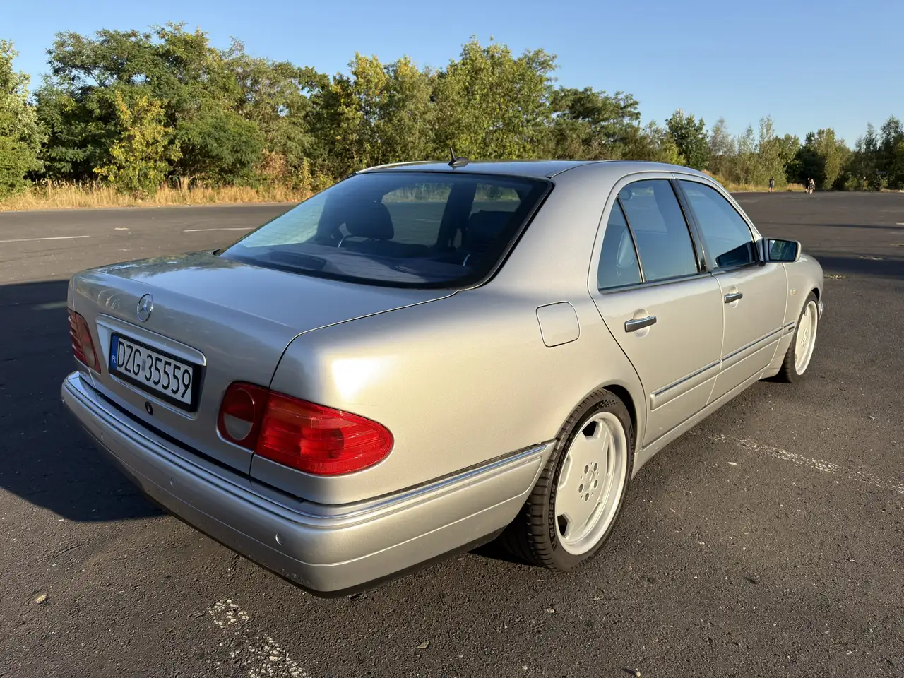 Mercedes-Benz E 430 Avantgarde, foto 3