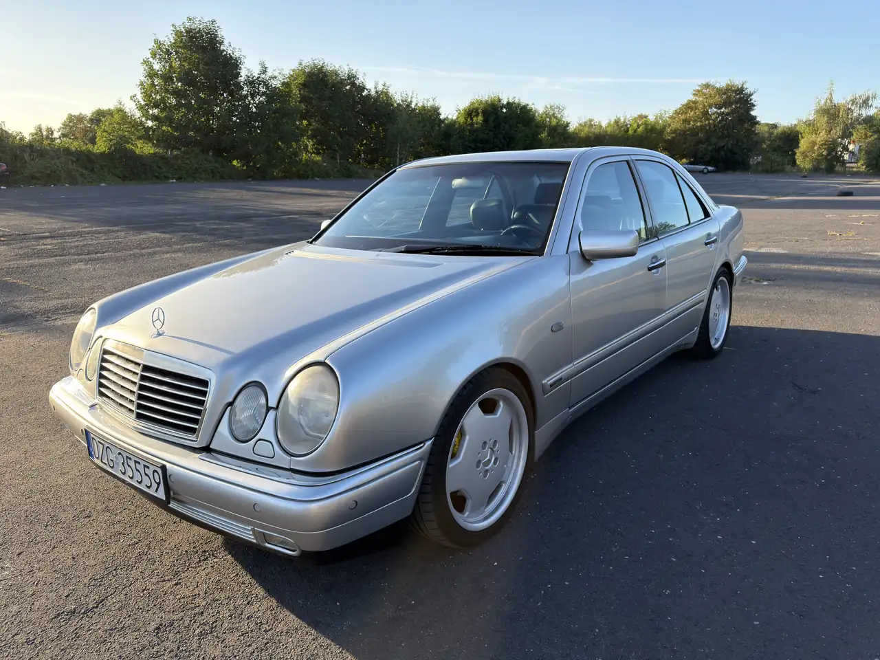 Mercedes-Benz E 430 Avantgarde, foto 1