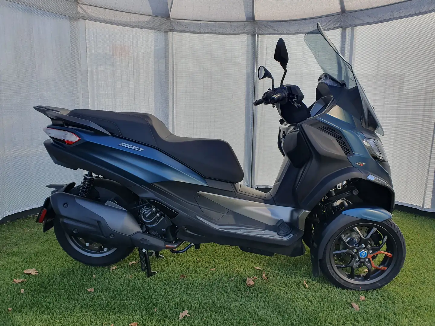 Piaggio MP3 300 MP3 530 HPE - 2