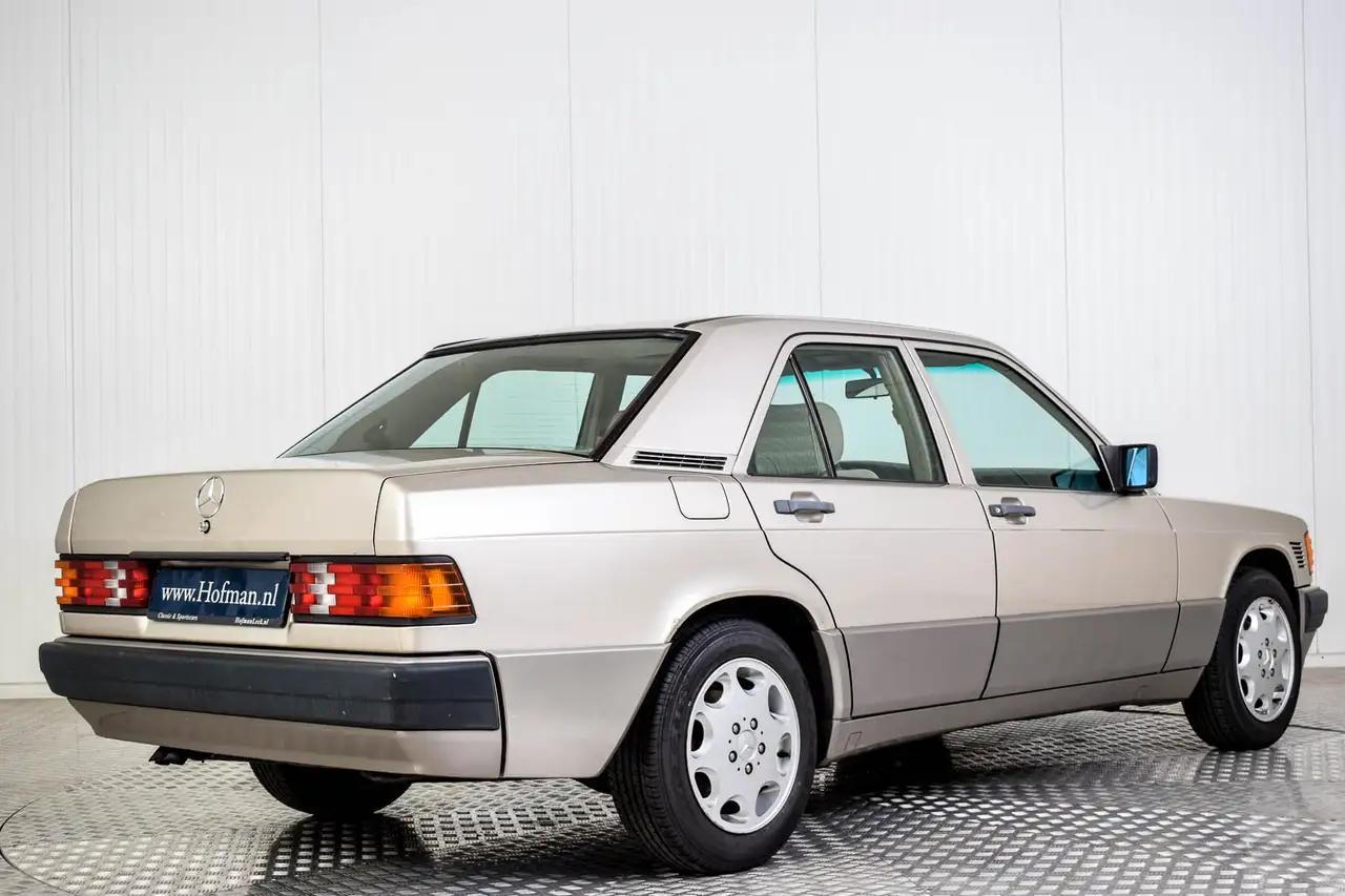Mercedes-Benz 190D 2.5 turbo Diesel, foto 2