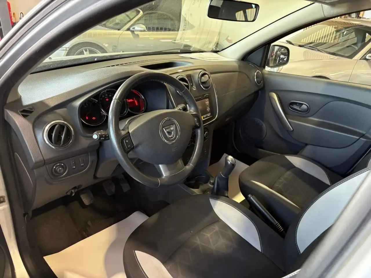 Dacia Sandero Sandero — photo 10