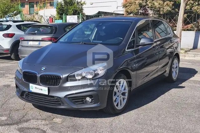 BMW 216