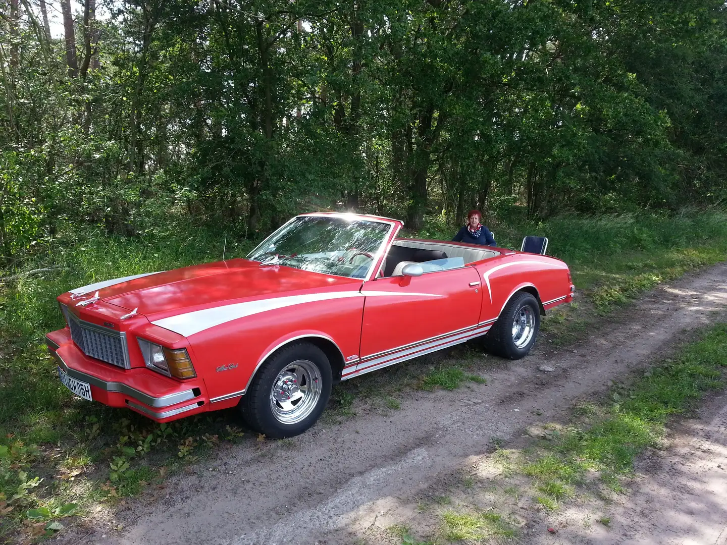 Chevrolet Monte Carlo Cabrio Rosso - 1