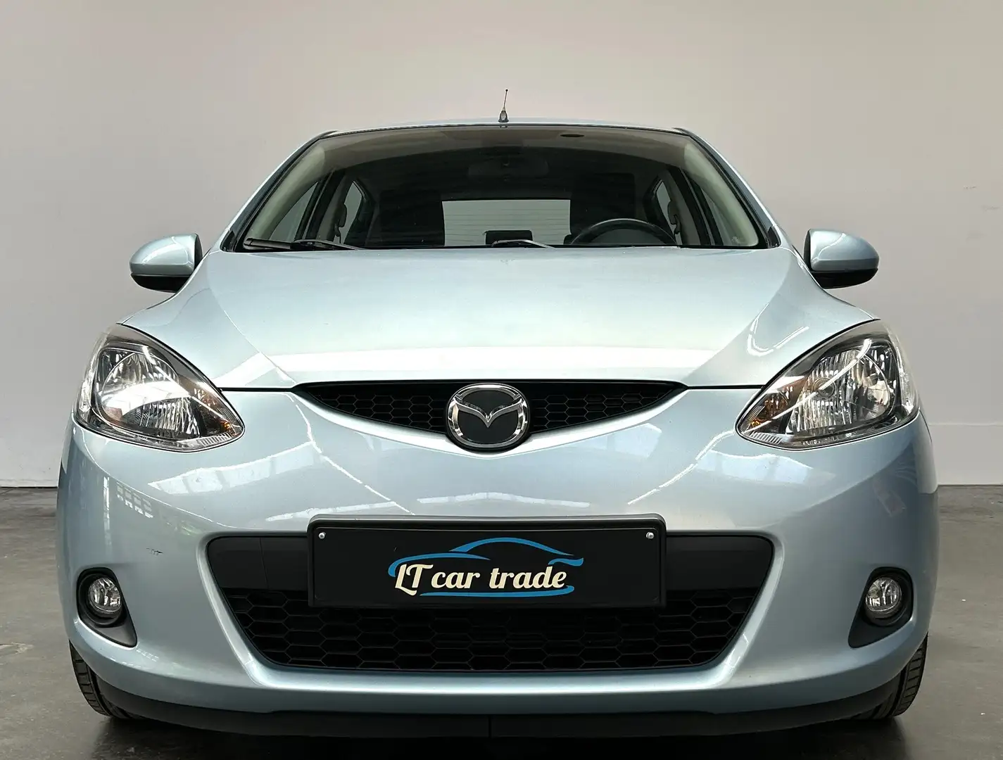 Mazda 2 1.3i Sport * Verwarmde zetels * Airco * Garantie Grijs - 2