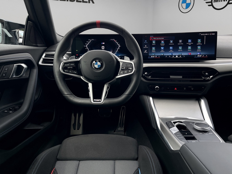 BMW 240 M240i xDrive Coupé — photo 11