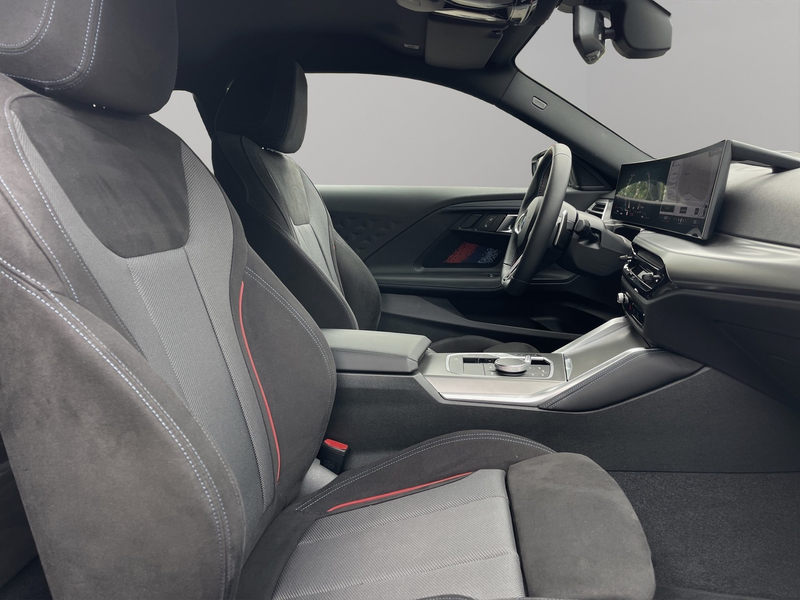 BMW 240 M240i xDrive Coupé — photo 12