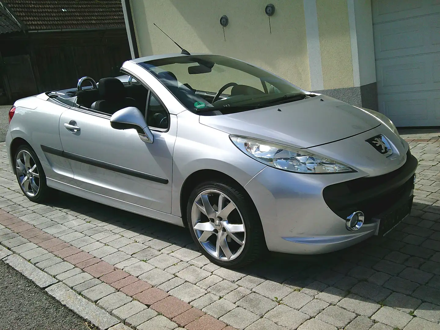 Peugeot 207 Filou Gris - 1