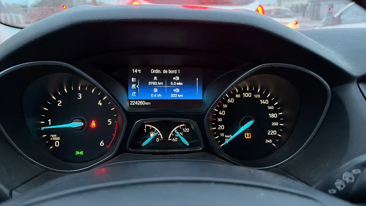 Ford Focus Turnier 1.6 TDCi DPF Start-Stopp-System 