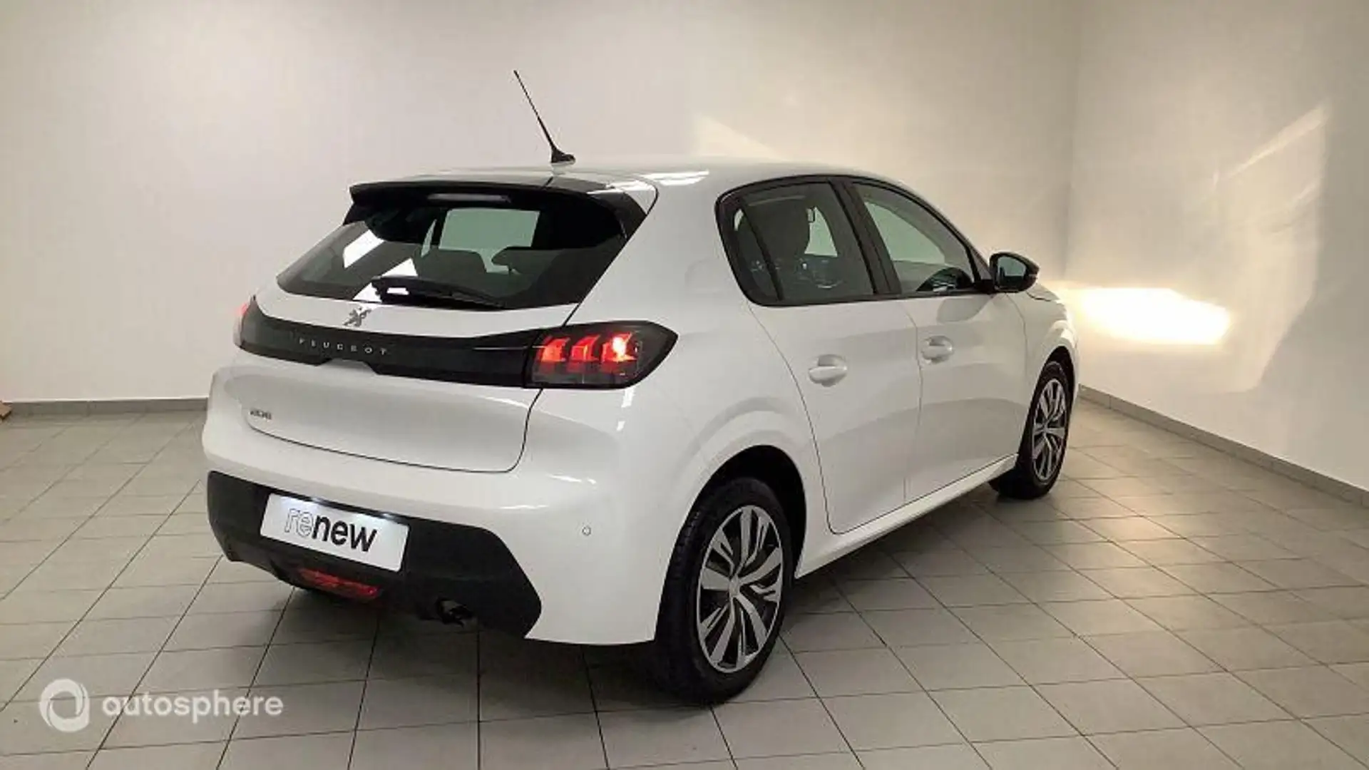 Peugeot 208 1.2 PureTech 100ch S\u0026S Active Pack - 2