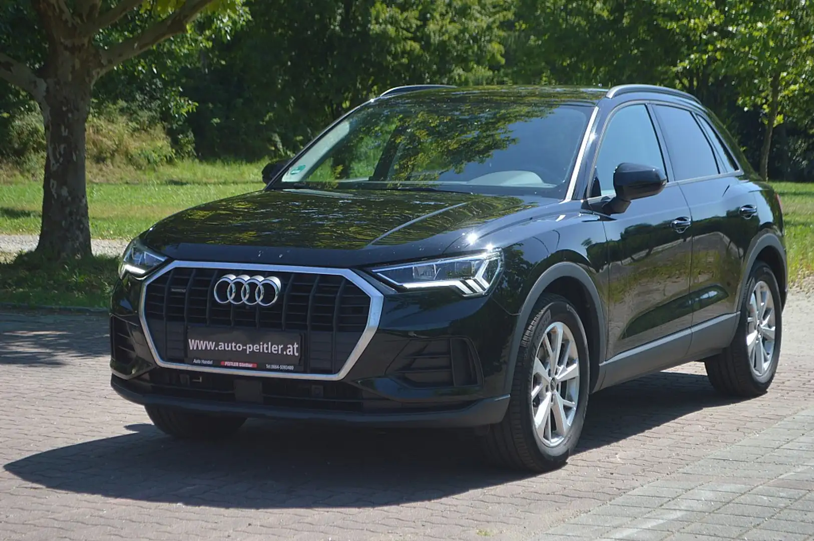 Audi Q3 35 TDI quattro S-tronic+NAVI+SHZ+PDC+ Schwarz - 2