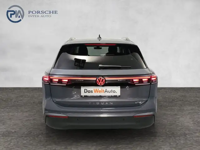 Volkswagen Tiguan view 5