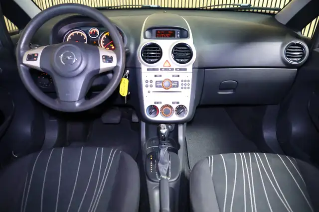 Opel Corsa view 2