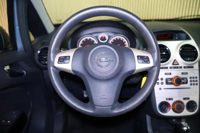 Opel Corsa view 17
