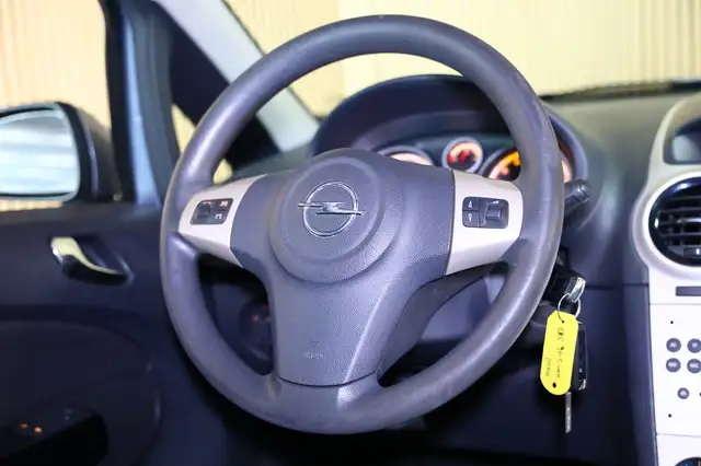 Opel Corsa view 19