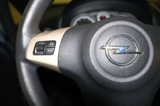 Opel Corsa view 14