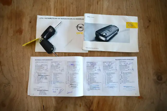 Opel Corsa view 24