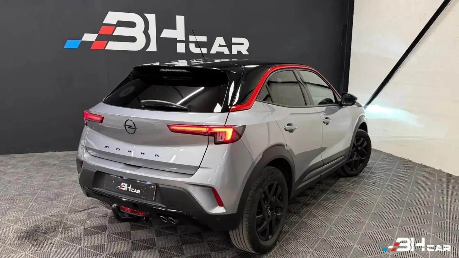 Opel Mokka 1.2 T 130 GS-LINE / Suivi COMPLET Grijs - 2