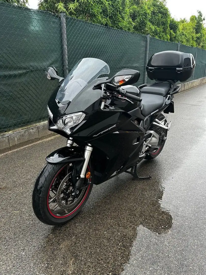 Honda VFR 800 Schwarz - 1