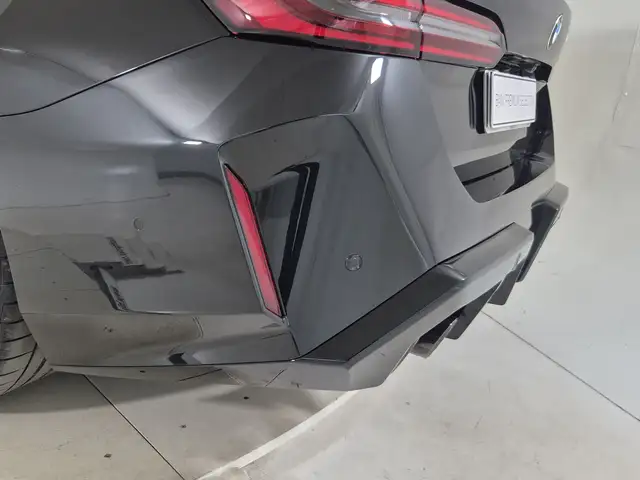 BMW M5 view 23