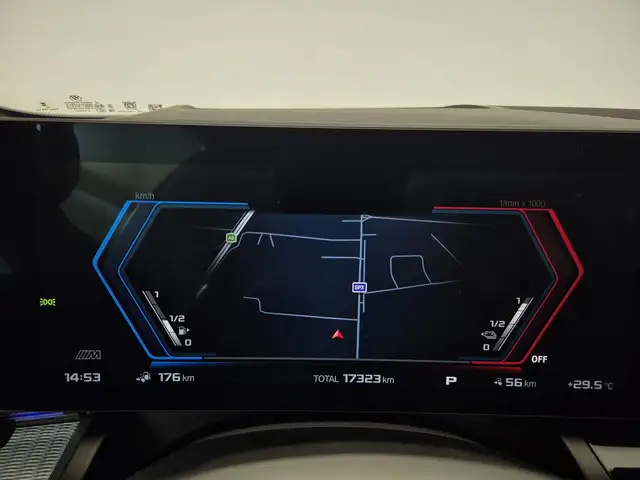 BMW M5 view 14